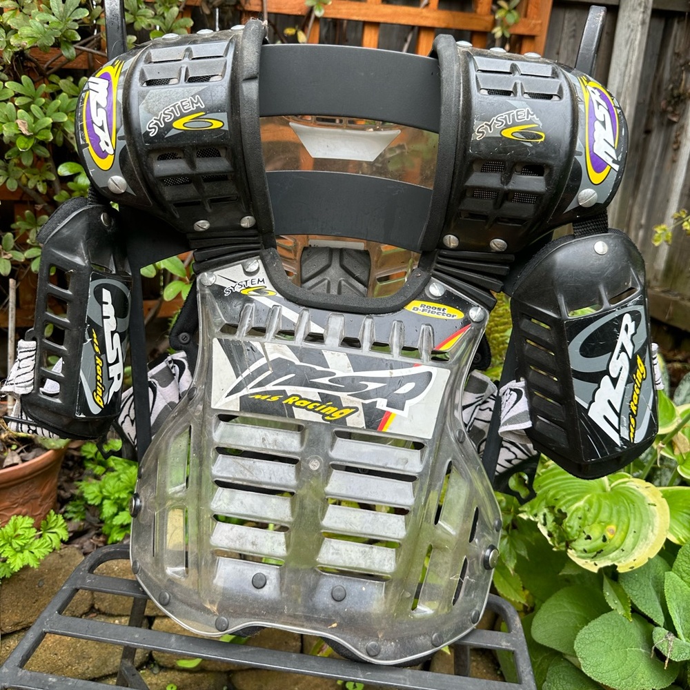 Motocross riding chest guard